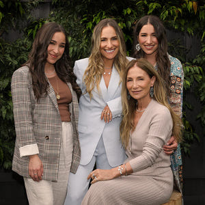 The new campaign featuring Nicole's family