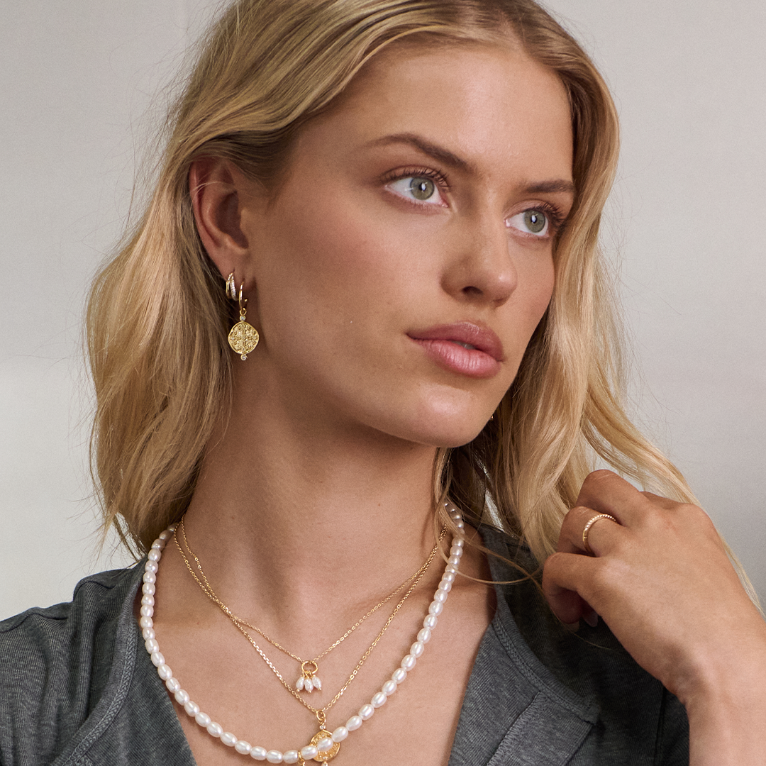 Pearl Cluster Necklace
