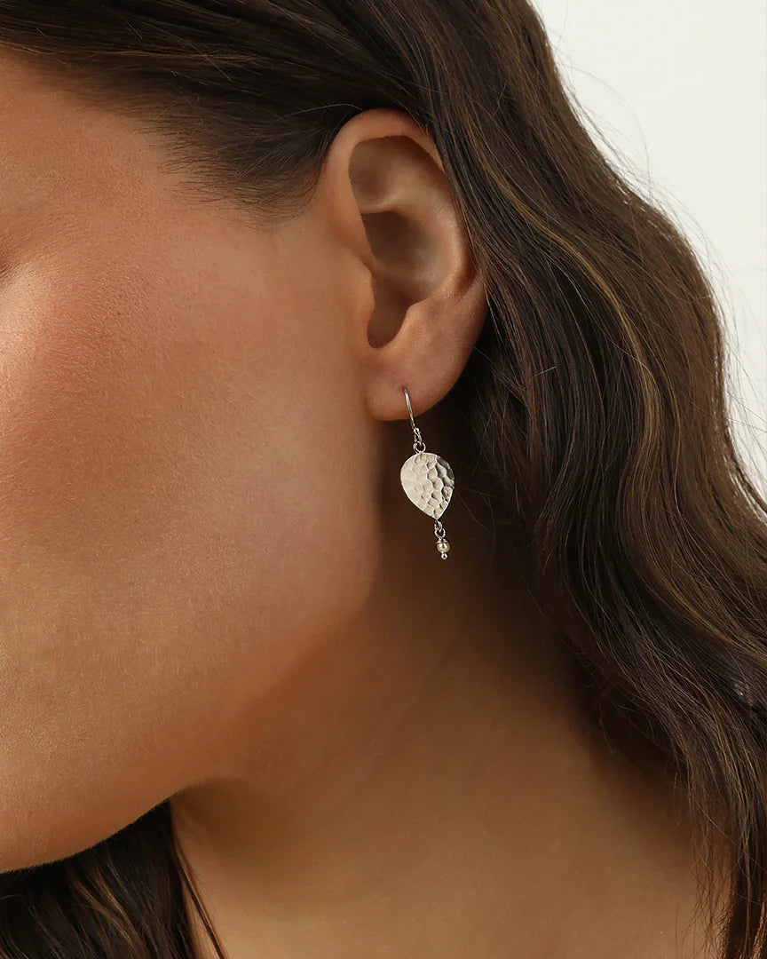 Maya Pearl Earring shown in gold, silver and rose gold