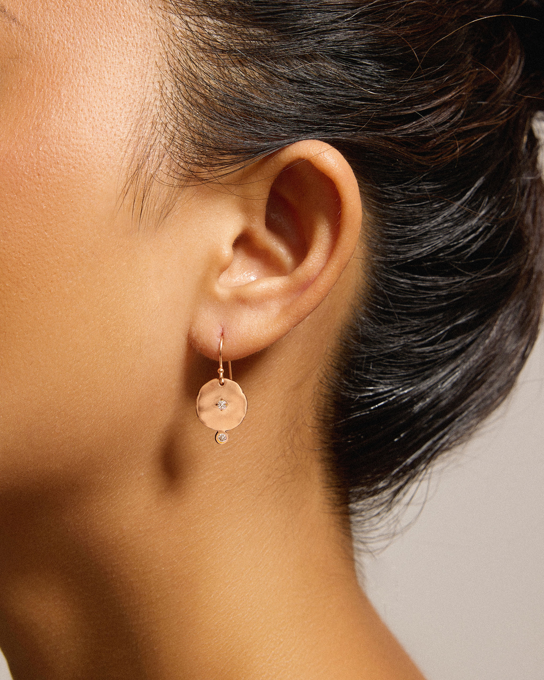 Exclusive Rose Gold Goddess Earring - Champagne