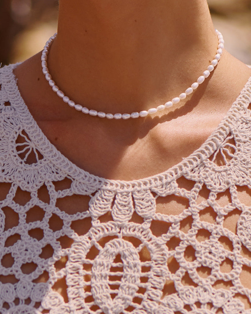 Summer Pearl Necklace close-up of pearl detail